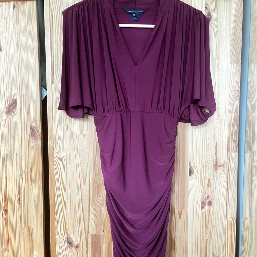 French Connection Stretchy Ruched Midi Dress (size 4/6)